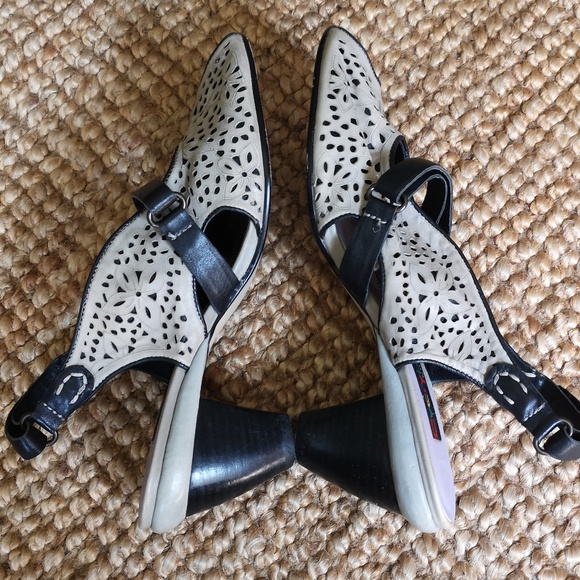 Everybody by BZ Moda slingbacks - Picture 3 of 15